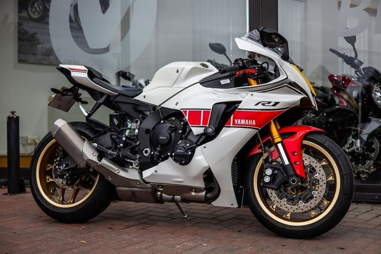 Yamaha R1 50TH ANNIVERSARY ! LOW MILES ! EXTRAS ! STUNNING