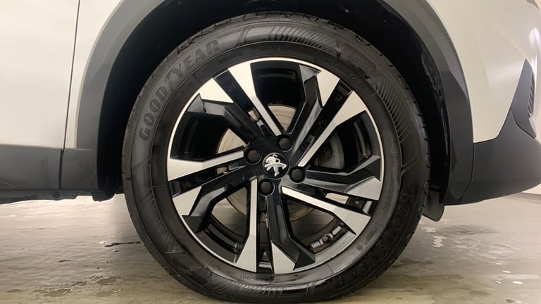2023 Peugeot 2008 1.2 PureTech Allure Premium + SUV 5dr Petrol Manual Euro 6 (s/s) (100 ps) SUV P...
