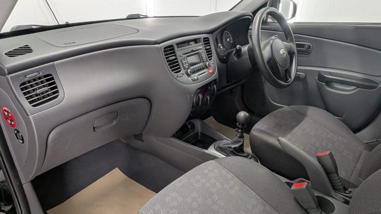 2010 Kia Rio 1.4 1 5dr HATCHBACK Petrol Manual