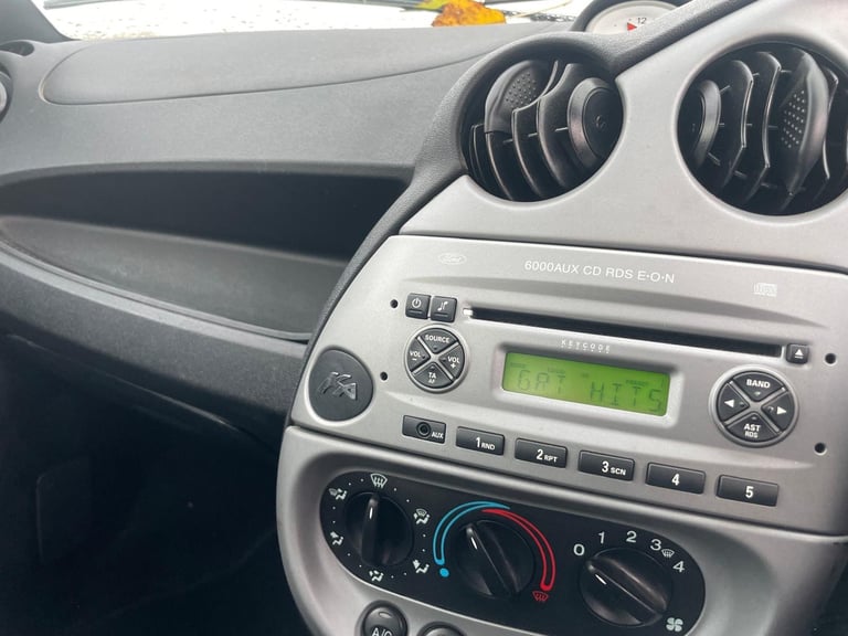 FORD KA 1.3 ZETEC CLIMATE 58 REG BLACK 3 DOOR GENUINE 21390 MOT MARCH 19TH 2026 LOW INSURANCE 40+MPG