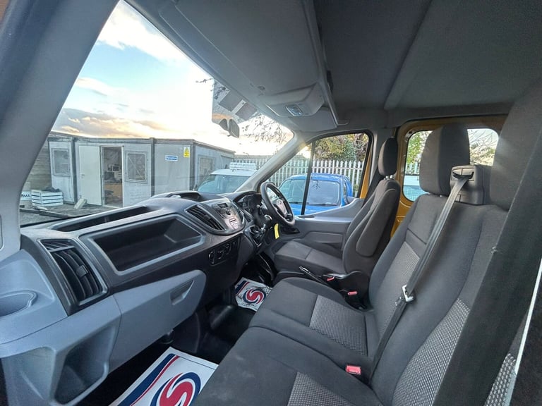 2015 Ford Transit 2.2 TDCi 155ps Double Cab Chassis CHASSIS CAB Diesel Manual