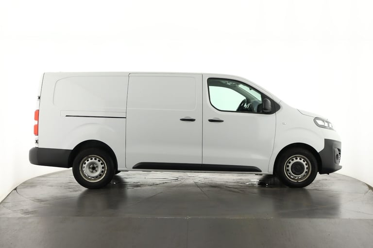 2022 Vauxhall Vivaro 2900 1.5D 100PS Dynamic H1 Van Panel Van Diesel Manual