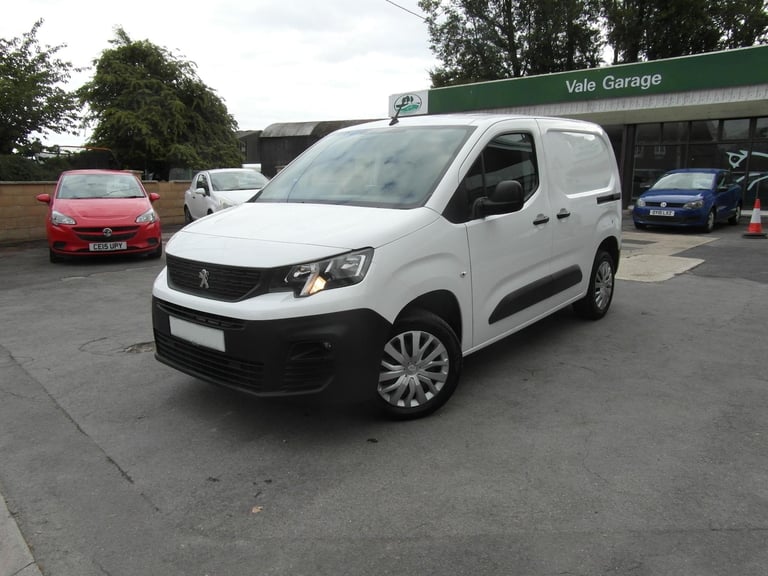2021 Peugeot Partner 1.5 HDi  Pro  ( NO VAT ) Hdi SWB L1 Car Derived Van Diesel Manual