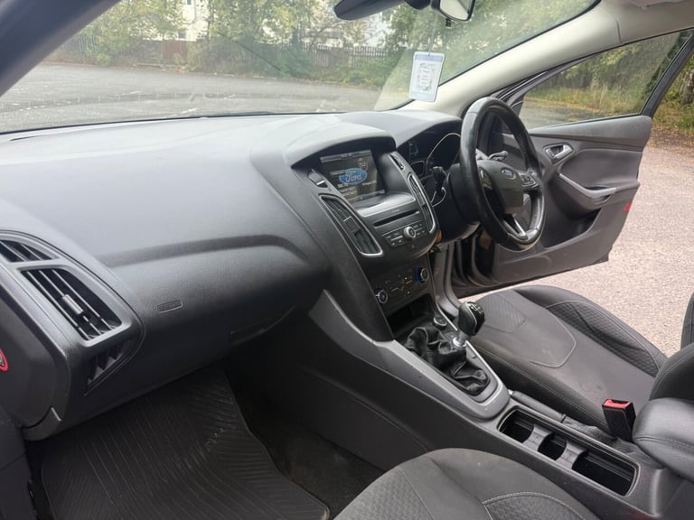 2015 Ford Focus 1.5 TDCi Zetec Euro 6 (s/s) 5dr HATCHBACK Diesel Manual
