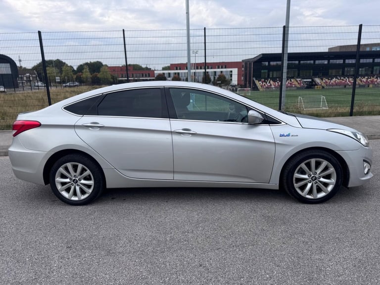 2013 Hyundai i40 1.7 CRDi Style Auto Euro 5 4dr SALOON Diesel Automatic