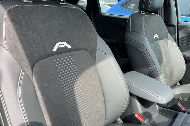 2024 Ford Kuga 2.5 PHEV Active 5dr CVT - **PANORAMIC SUNROOF - POWER TAILGATE - DOOR EDGE Estate ...