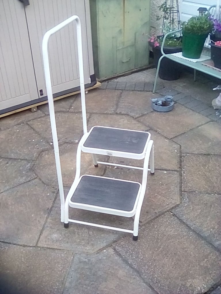 Caravan Step