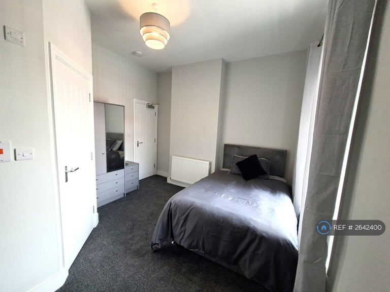 1 bedroom in Moorfield Grove, Bolton, BL2 (#2642400)
