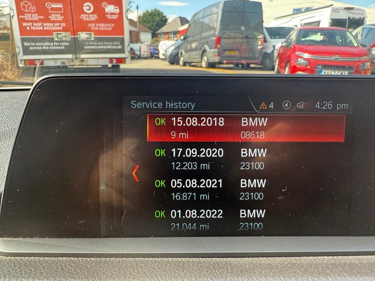 BMW 1 SERIES 1.5 118i SE Business 2018
