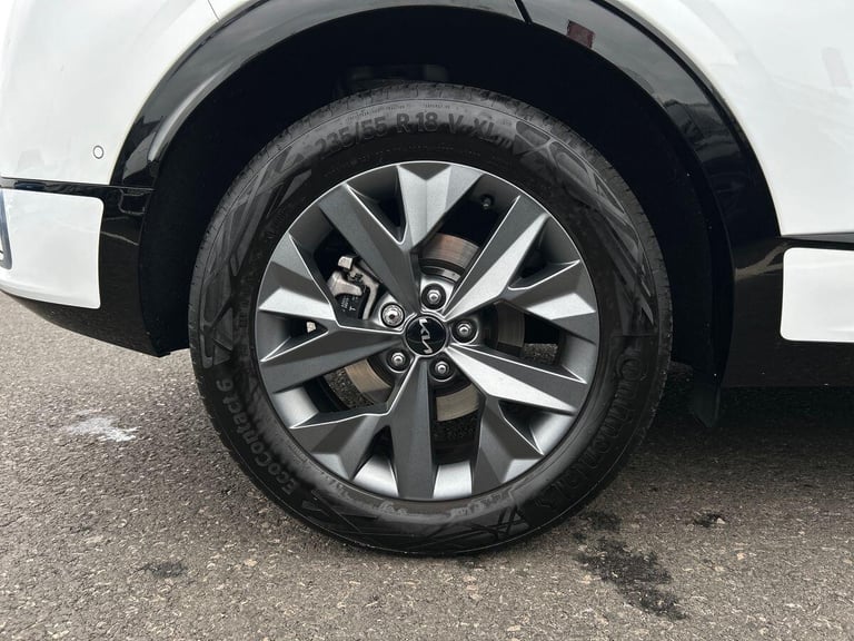 2025 Kia Sportage 1.6 h T-GDi GT-Line S SUV 5dr Petrol Hybrid Auto Euro 6 (s/s) (207 bhp) SUV PET...