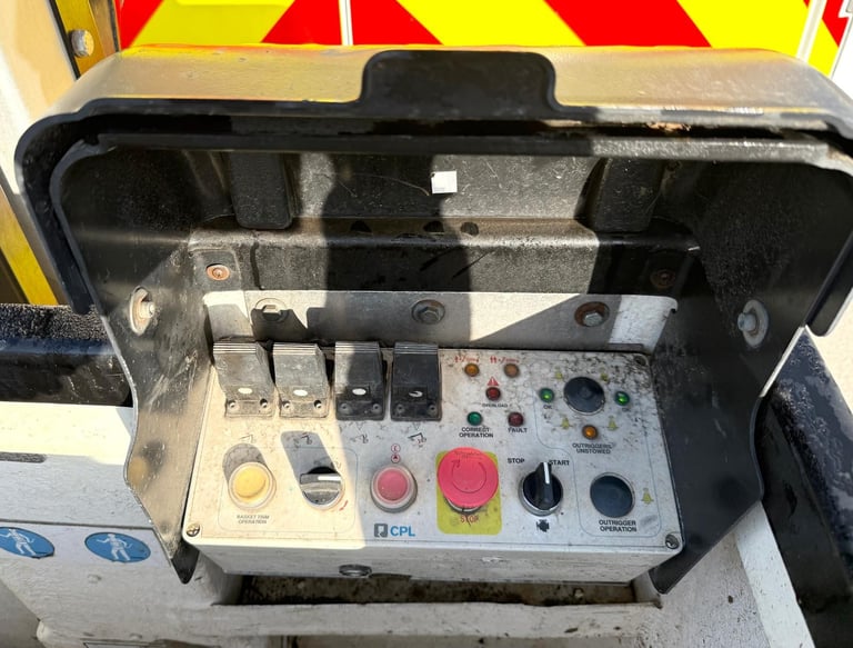 2020 RENAULT MASTER 35 KLUBB ACCESS PLATFORM EURO6 3.5T CAR LICENSE 48,000 MILES