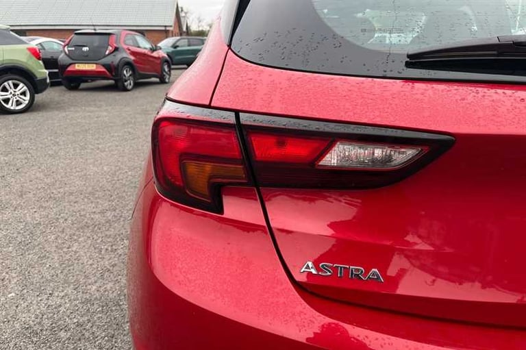 2020 Vauxhall Astra 1.2 Turbo SRi Hatchback 5dr Petrol Manual Euro 6 (s/s) (145 ps) Hatchback Pet...