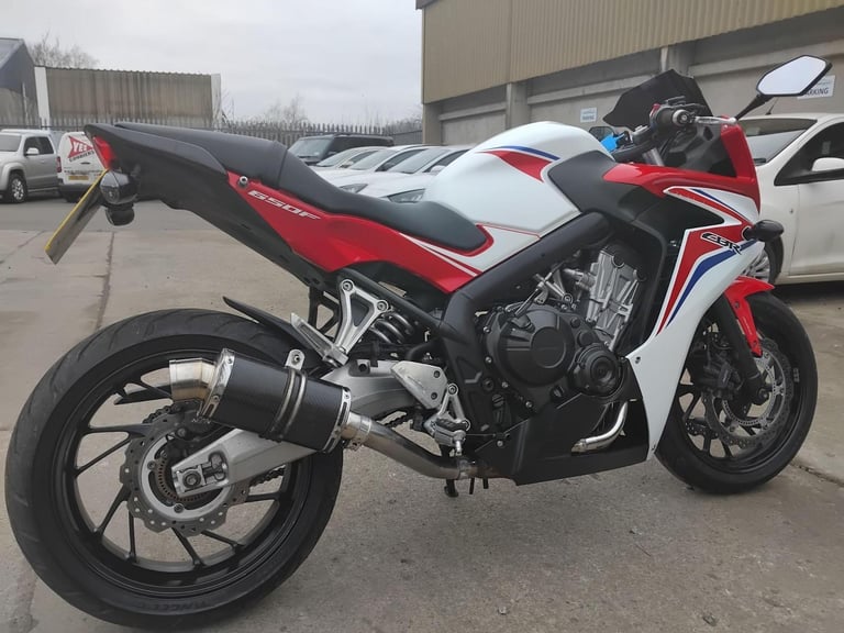 2015 15 HONDA CBR 650 FA-E CBR650 SPORTS TOURER 26k MILES NEW MOT CBR650F