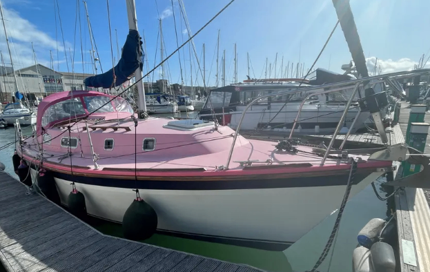 Sailing Boat Yacht - Westerly Konsort (28.8ft) [share of boat]