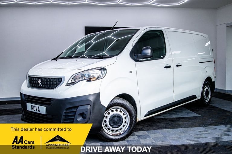 2017 Peugeot Expert 1.6 BlueHDi 1000 Professional Standard Panel Van 6dr Diesel Manual MWB Euro P...