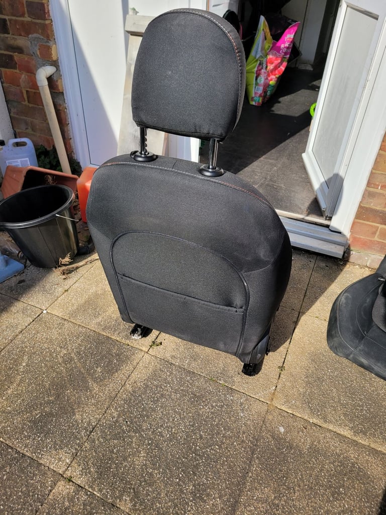Mini f56 2016 front and back seats 