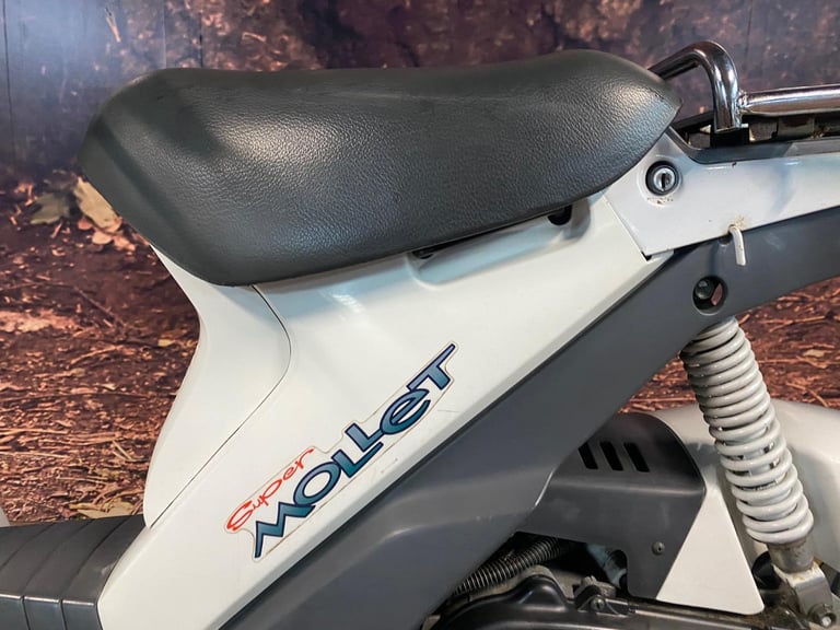 1992 JDM Suzuki Super Mollet 50 2-stroke scooter