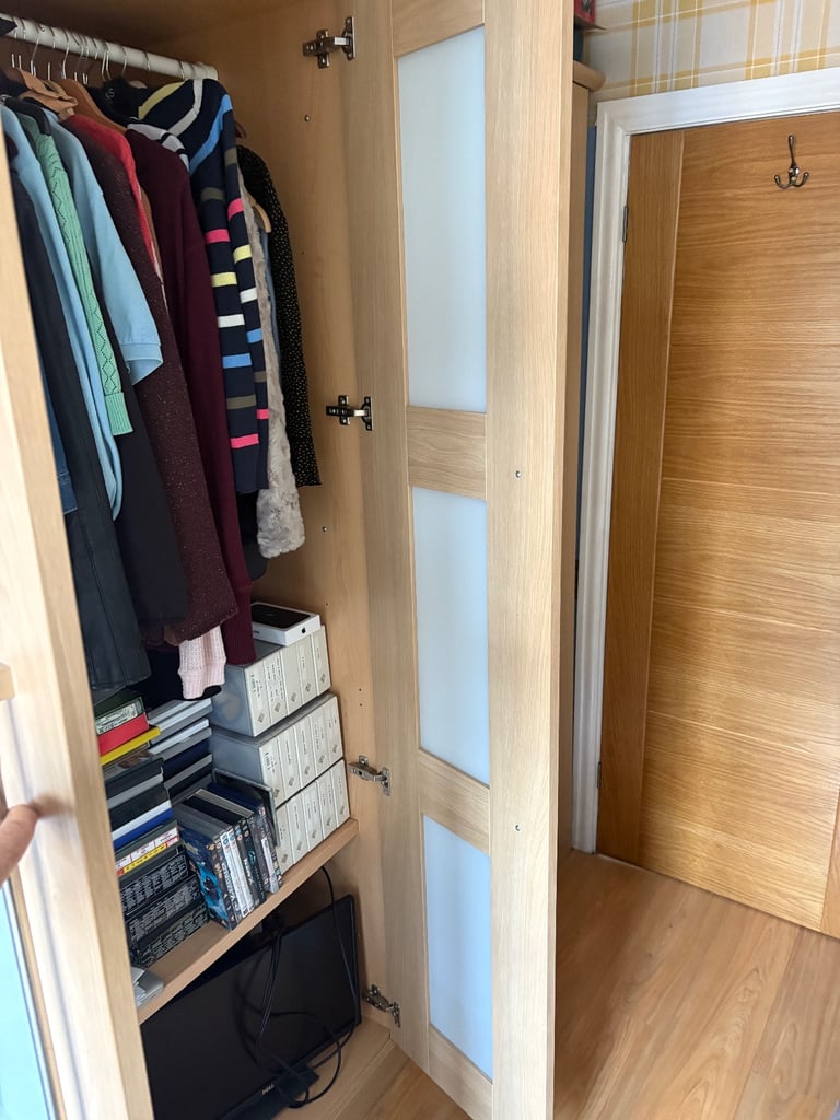 Wardrobe doors x 4 (doors only)