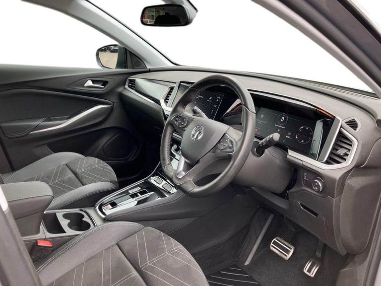 2023 Vauxhall Grandland ULTIMATE HATCHBACK Diesel Automatic
