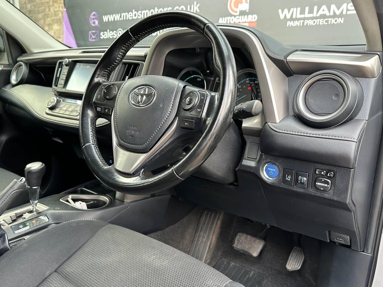 2017 Toyota RAV4 2.5 VVT-h Business Edition Plus CVT Euro 6 (s/s) 5dr (Safety Sense, Nav) ESTATE ...