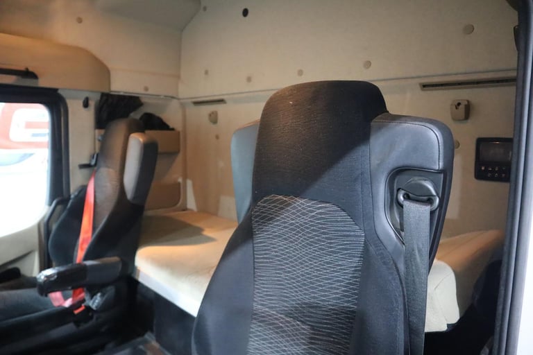 2018 (18 PLATE) Mercedes Benz Actros 2543 6x2 Euro 6 Tractor Units