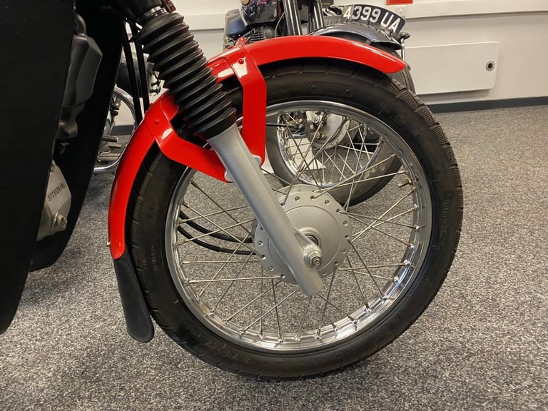 2013 JDM Honda CC110 Cross Cub in red and black