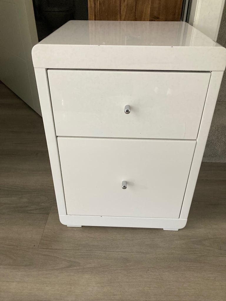 image for White gloss filing cabinet