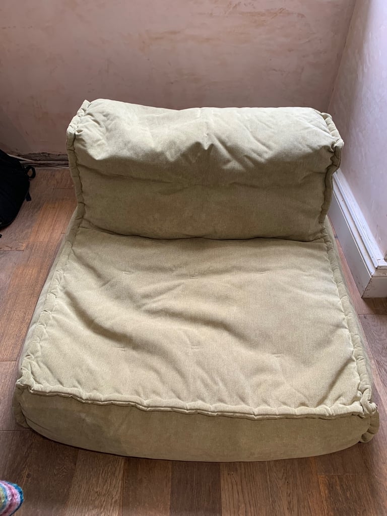 Kaikoo green bean bag chair