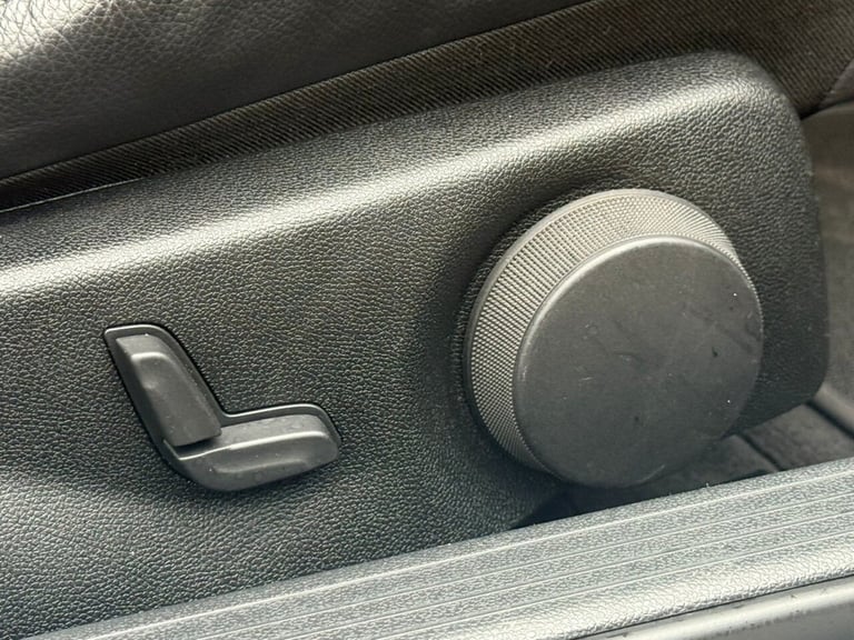 2013 Mercedes-Benz E Class 3.0 E350d V6 BlueTEC AMG Sport Coupe 2dr Diesel G-Tronic+ Euro 6 (s/s)...