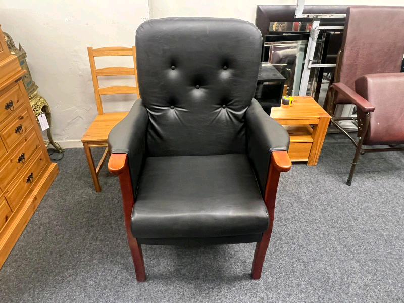 Black Leather Armchair for sale in UK 104 used Black Leather Armchairs