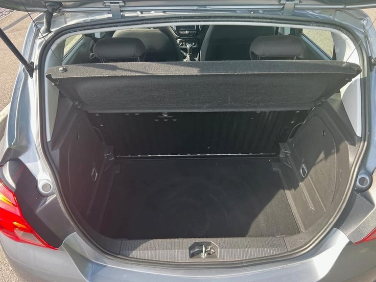 2018 Vauxhall Corsa 1.4 Design 5dr Petrol