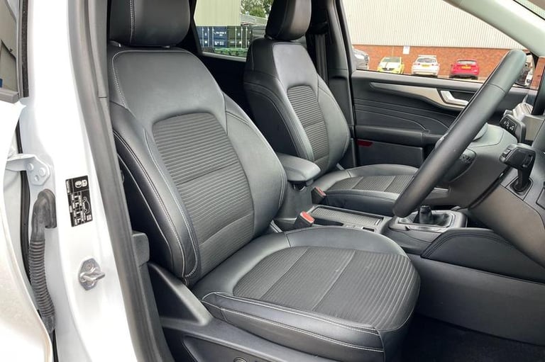 2022 Ford Kuga 1.5 EcoBoost 150 Titanium Edition 5dr HATCHBACK PETROL Manual