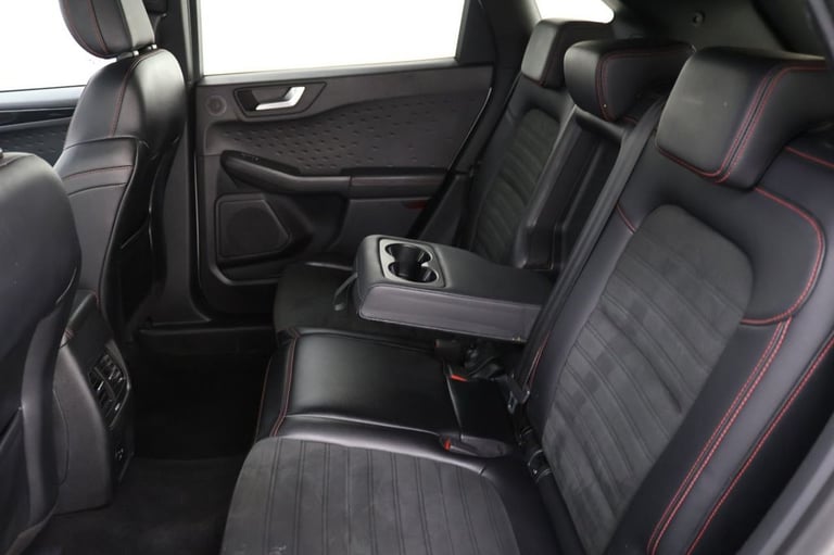 2020 Ford Kuga 2.0 EcoBlue MHEV ST-Line SUV 5dr Diesel Manual Euro 6 (s/s) (150 ps) HATCHBACK Die...