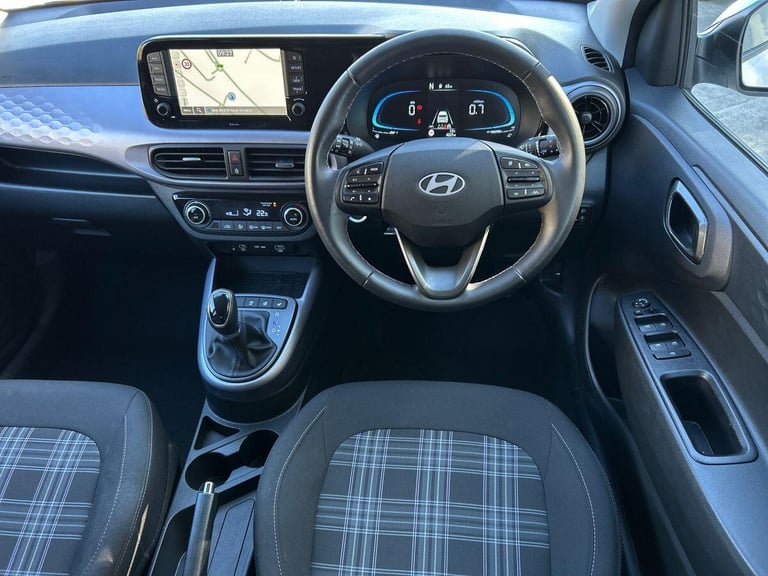 2024 Hyundai i10 1.0 Premium Hatchback 5dr Petrol Auto Euro 6 (s/s) (63 ps) Hatchback PETROL Auto...