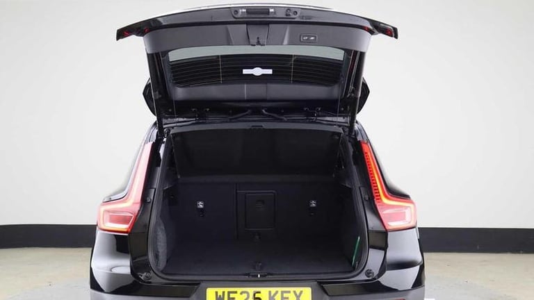 2025 Volvo XC40 Black Edition Ultra B3 Mild hybrid Petrol Automatic SUV Hybrid Automatic