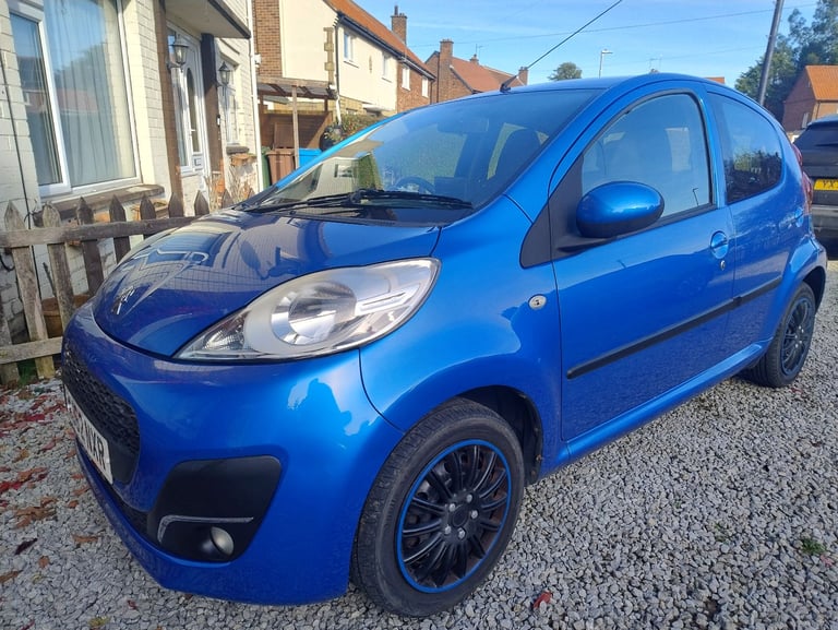 Peugeot, 107, Hatchback, 2012, Automatic, 998 (cc), 5 doors