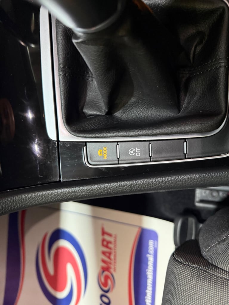 2017 Volkswagen Golf 1.6 TDI BlueMotion Tech GT Euro 6 (s/s) 5dr HATCHBACK Diesel Manual