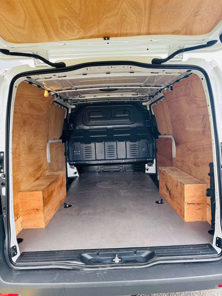 2021 Mercedes-Benz Vito 114CDI Progressive Van 9G-Tronic, 115K MILES, AUTOMATIC PANEL VAN Diesel ...