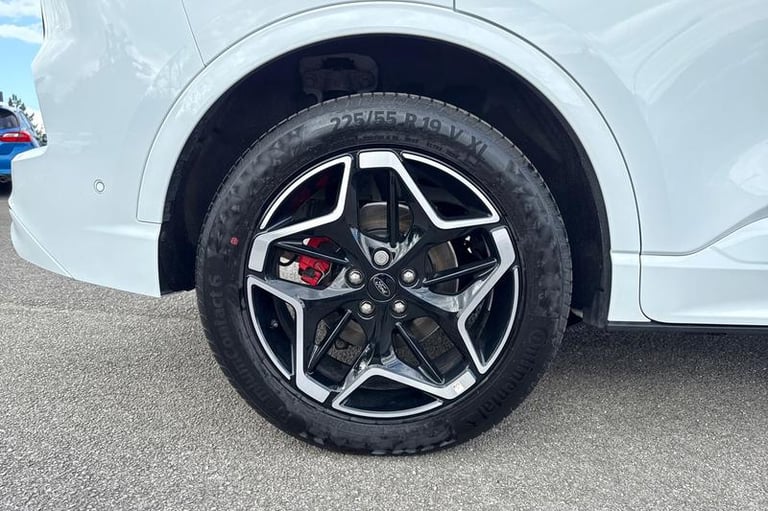 2024 Ford Kuga 2.5 PHEV ST-Line X 5dr CVT- With Heads Up Display AUTO Estate Petrol Parallel PHEV...