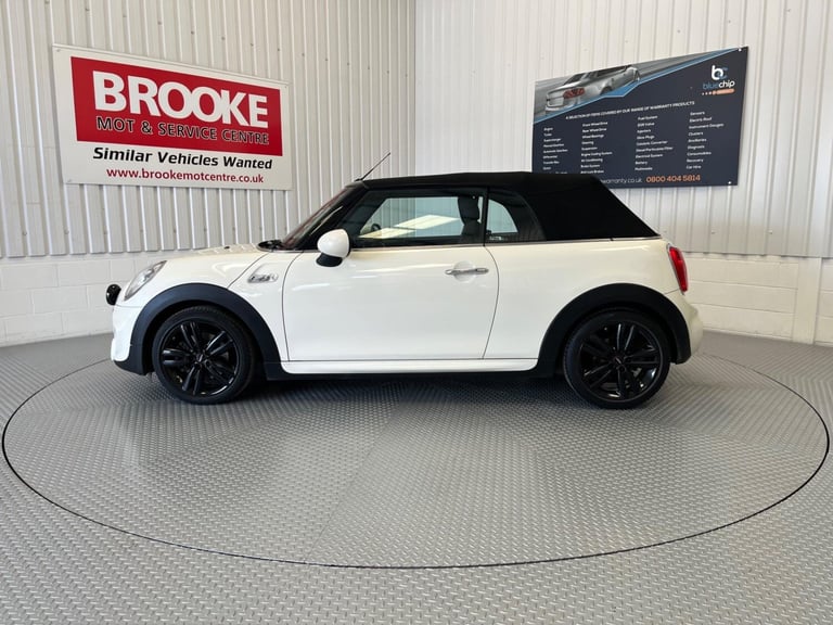 2017 MINI Convertible 2.0 John Cooper Works Euro 6 (s/s) 2dr CONVERTIBLE Petrol Manual