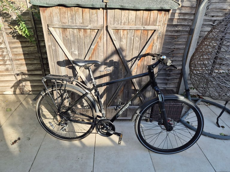 image for Merida crossway hybrid bike black