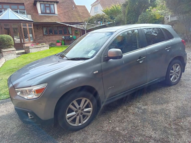 Mitsubishi, ASX, Hatchback, 2011, Manual, 1798 (cc), 5 doors