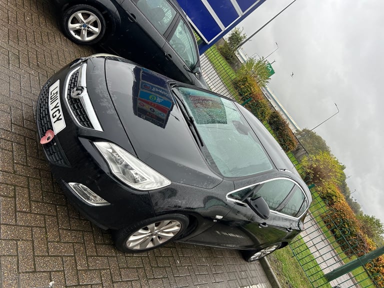 Vauxhall, ASTRA, Hatchback, 2011, Manual, 1598 (cc), 5 doors