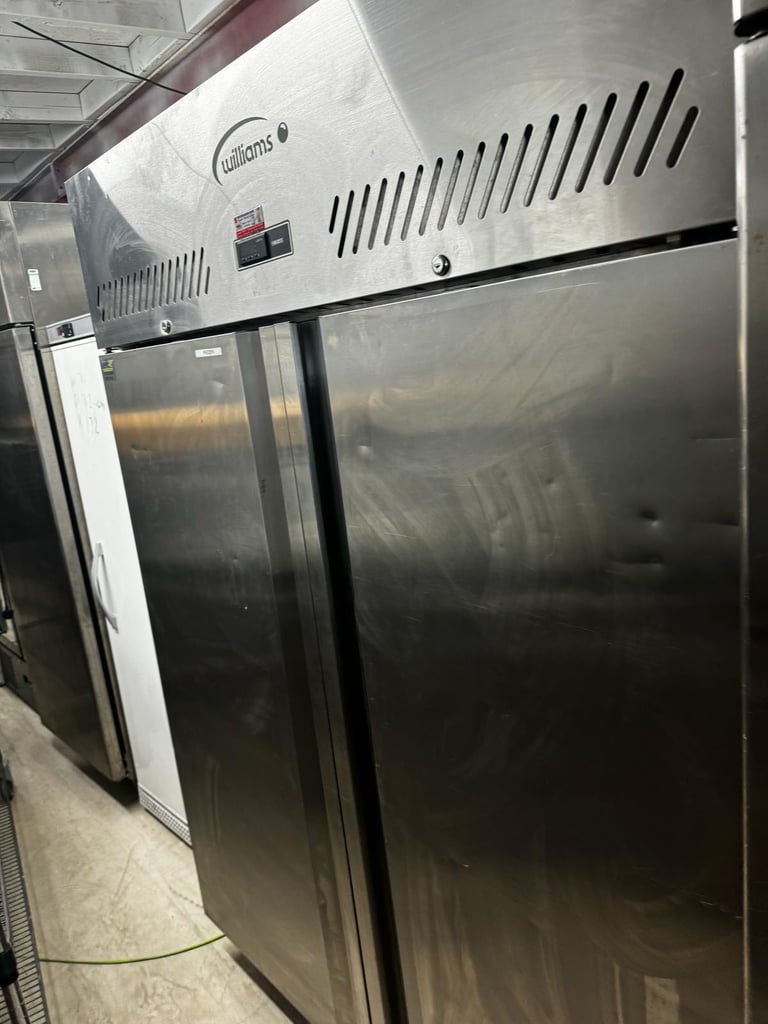 Commercial fridge Freeser display cafe shop restaurant 