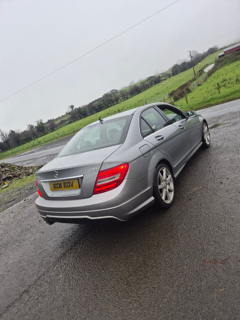 Mercedes-Benz, C CLASS, Saloon, 2011, Semi-Auto, 2143 (cc), 4 doors