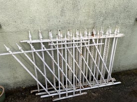 Metal Wrought iron gates/railings 