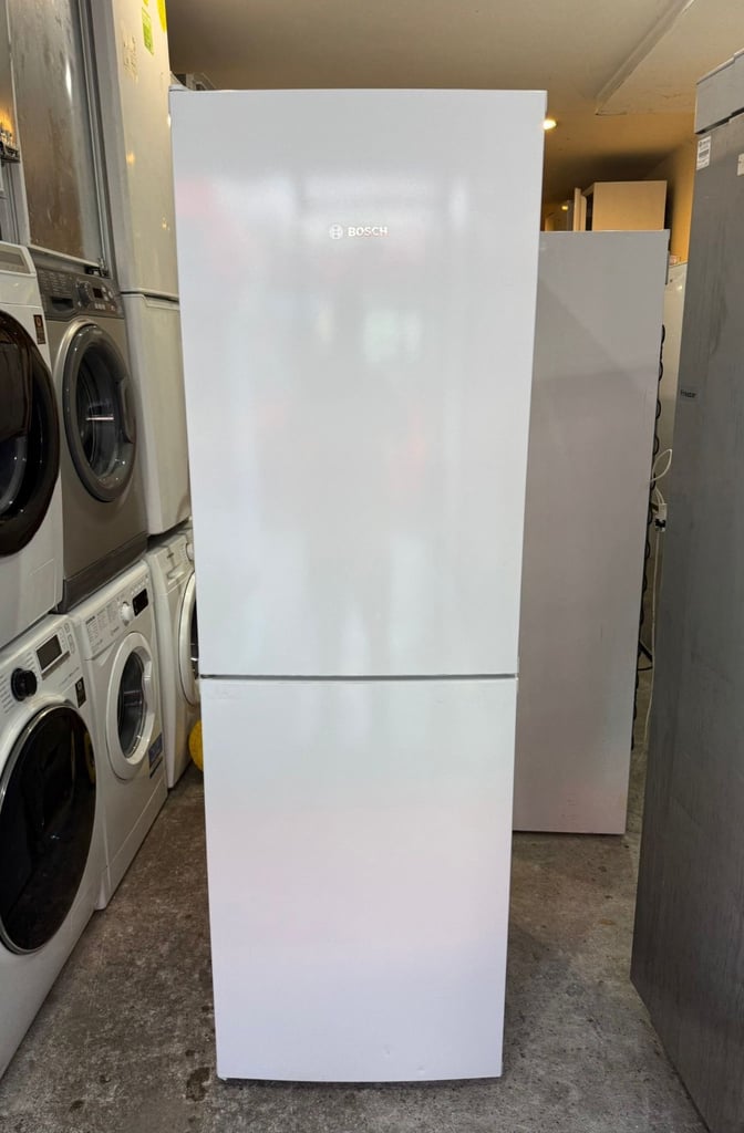 image for Bosch Tall Fridge Freezer With Free Delivery N Warranty 