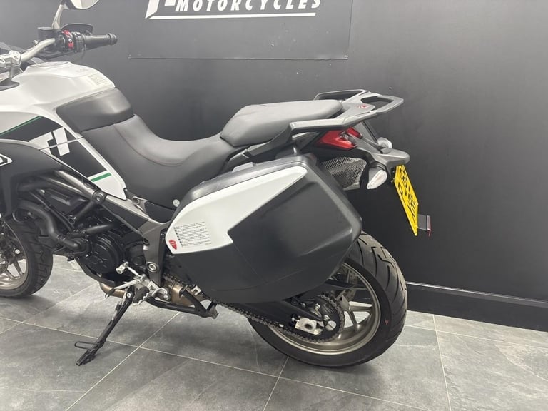 DUCATI MULTISTRADA 950
