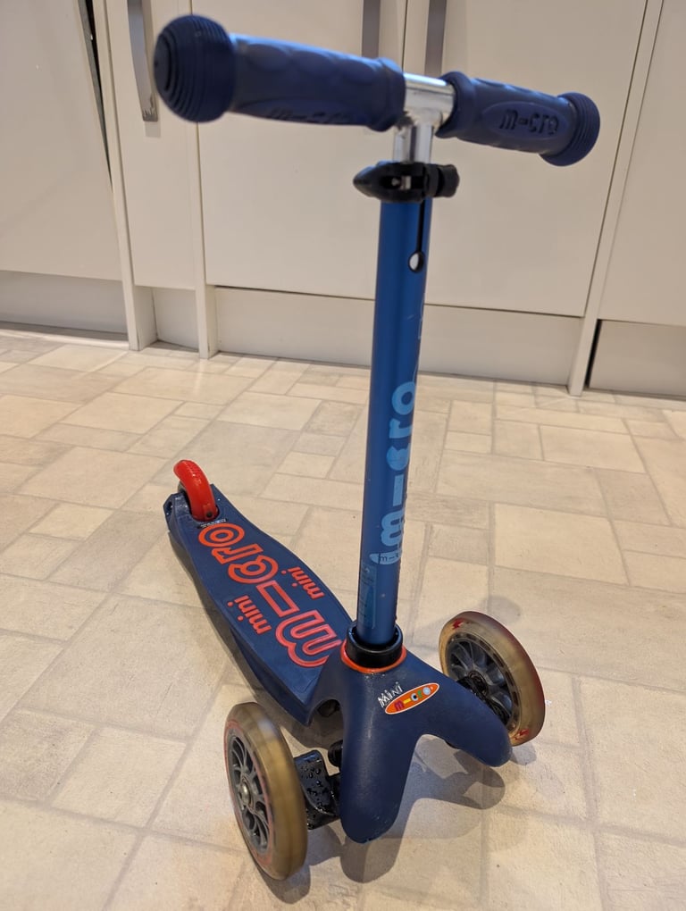 Micro Scooter Mini - Blue - Good condition 
