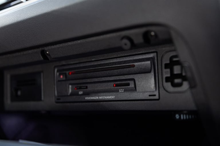 2016 Volkswagen Passat GT TDI BLUEMOTION TECHNOLOGY Saloon Diesel Manual